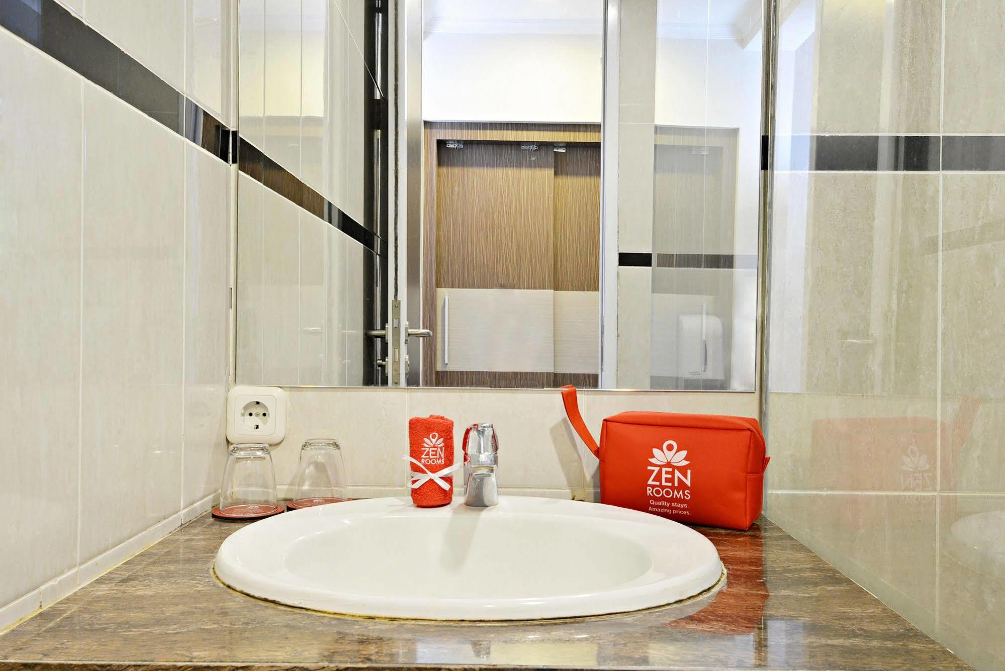 Zen Pangaran Dalem Kaum Hotel Bandung
